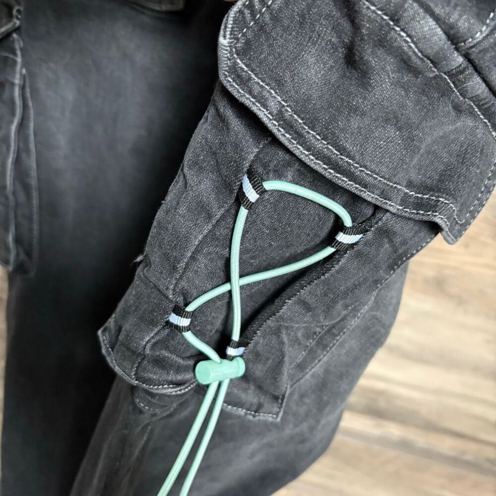 Serenede 28 Black Cargo Skinny Jeans Turquoise Patches Bungees Sporty Edgy Punk - Picture 8 of 14